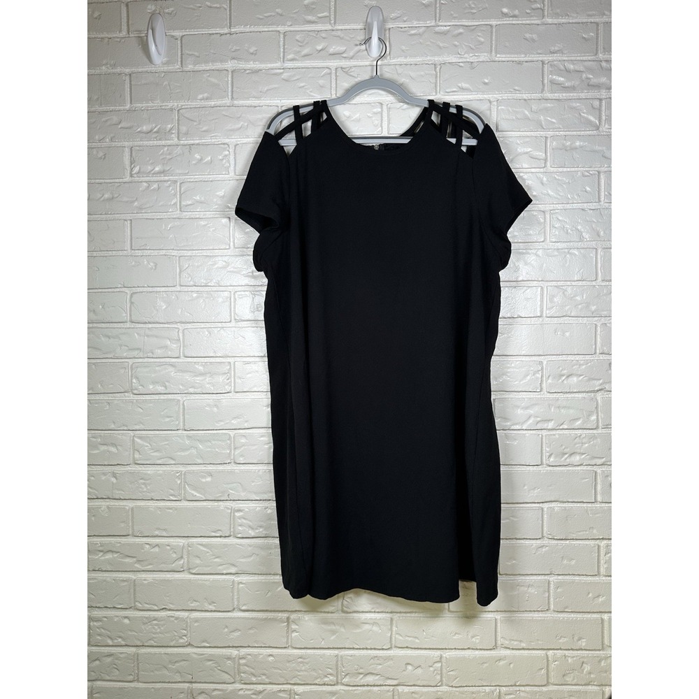 Lots of Love 2X Black Cold Shoulder Cage Strap Dress Quiet Luxury Cocktail